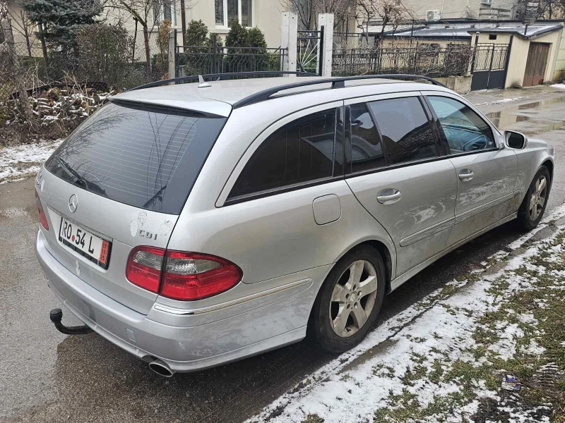 Mercedes-Benz E 220 2.2CDI AVANGARD, снимка 3 - Автомобили и джипове - 53195968