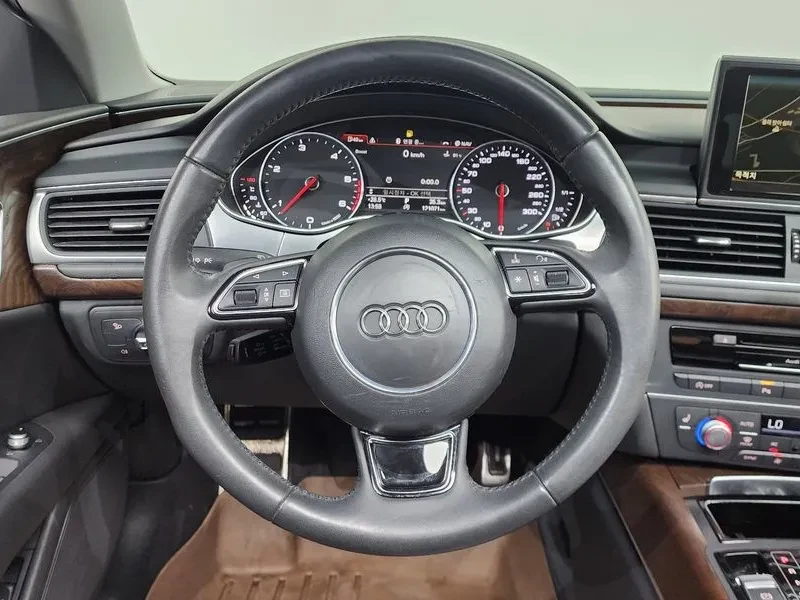 Audi A7 3.0 TDI Quattro, снимка 13 - Автомобили и джипове - 55087348