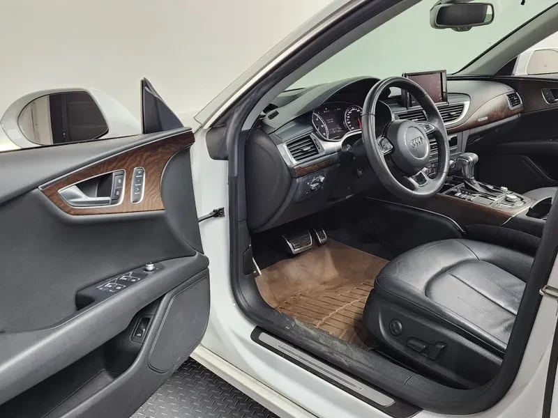 Audi A7 3.0 TDI Quattro, снимка 10 - Автомобили и джипове - 55087348