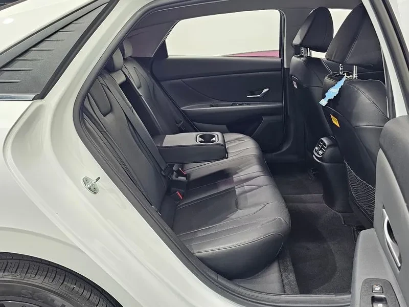 Hyundai Elantra | Mobile.bg � ����������� 12