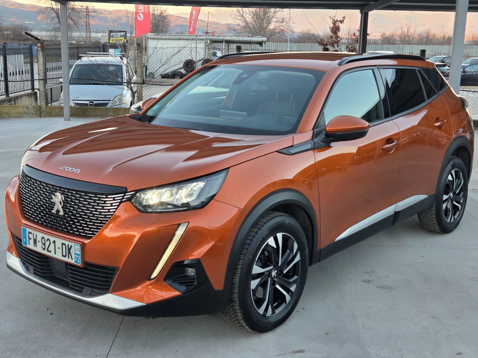 Peugeot 2008 1.5 HDI * * ALURRE* * 3D-COOCPIT* * , снимка 1