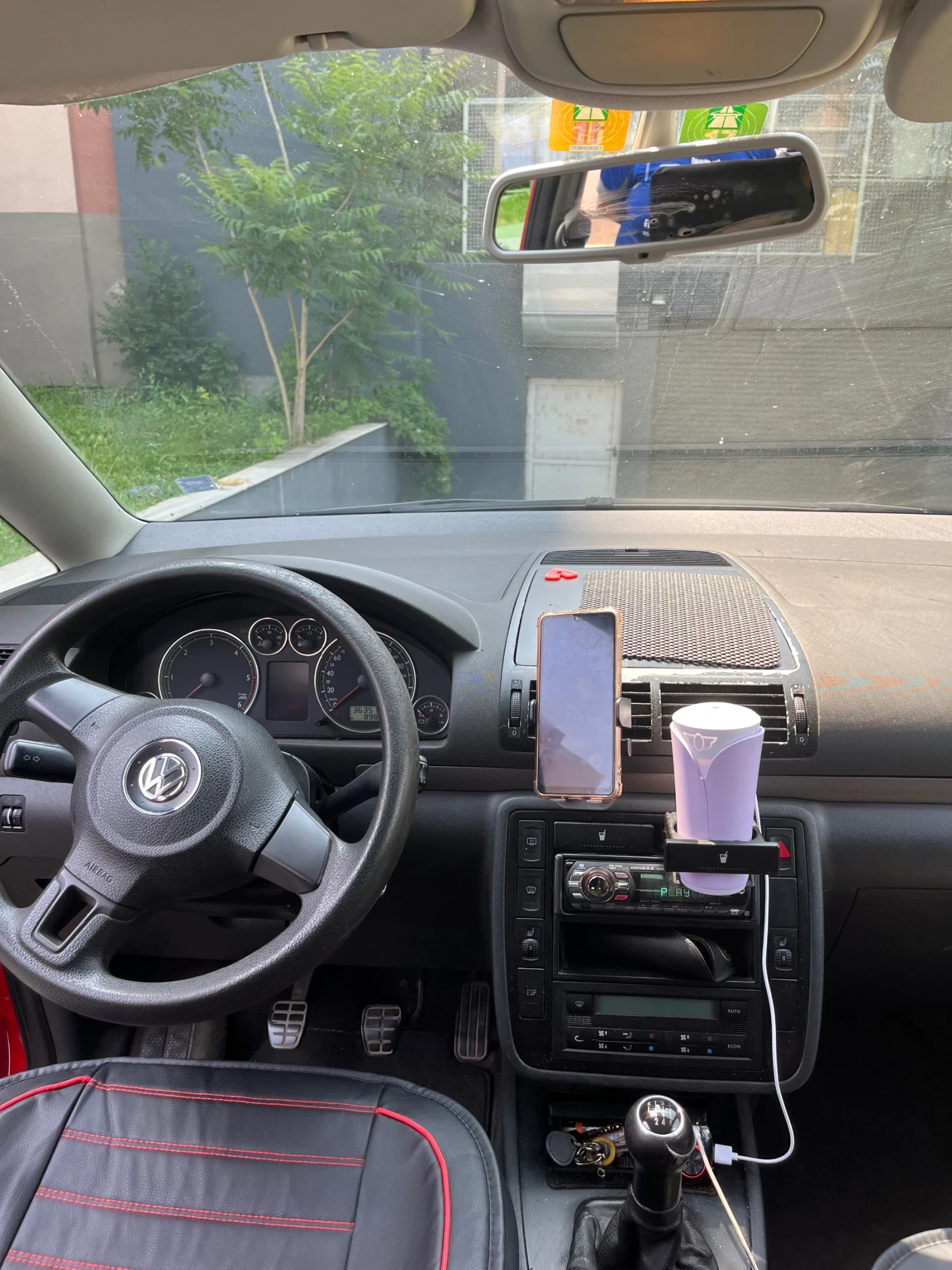 VW Sharan 1.9 TDI - изображение 6