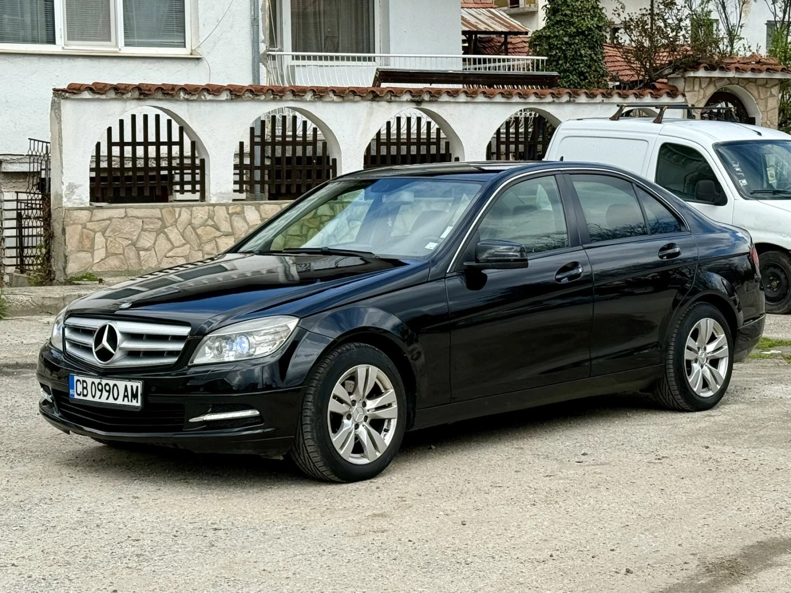 Mercedes-Benz C 220  - изображение 4
