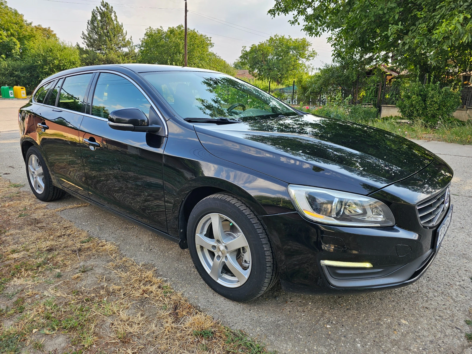 Volvo V60  - изображение 2