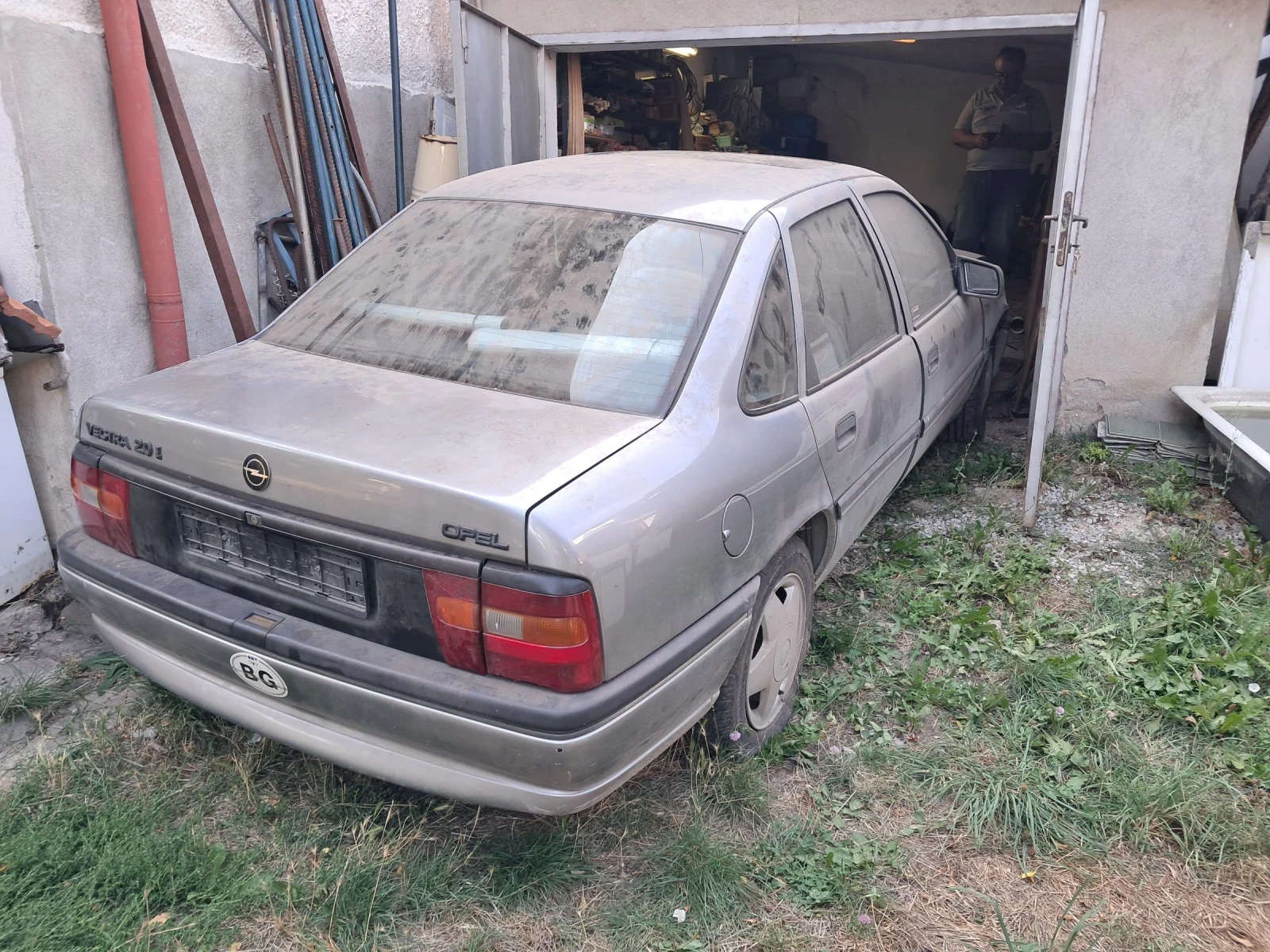 Opel Vectra 2.0i - изображение 3