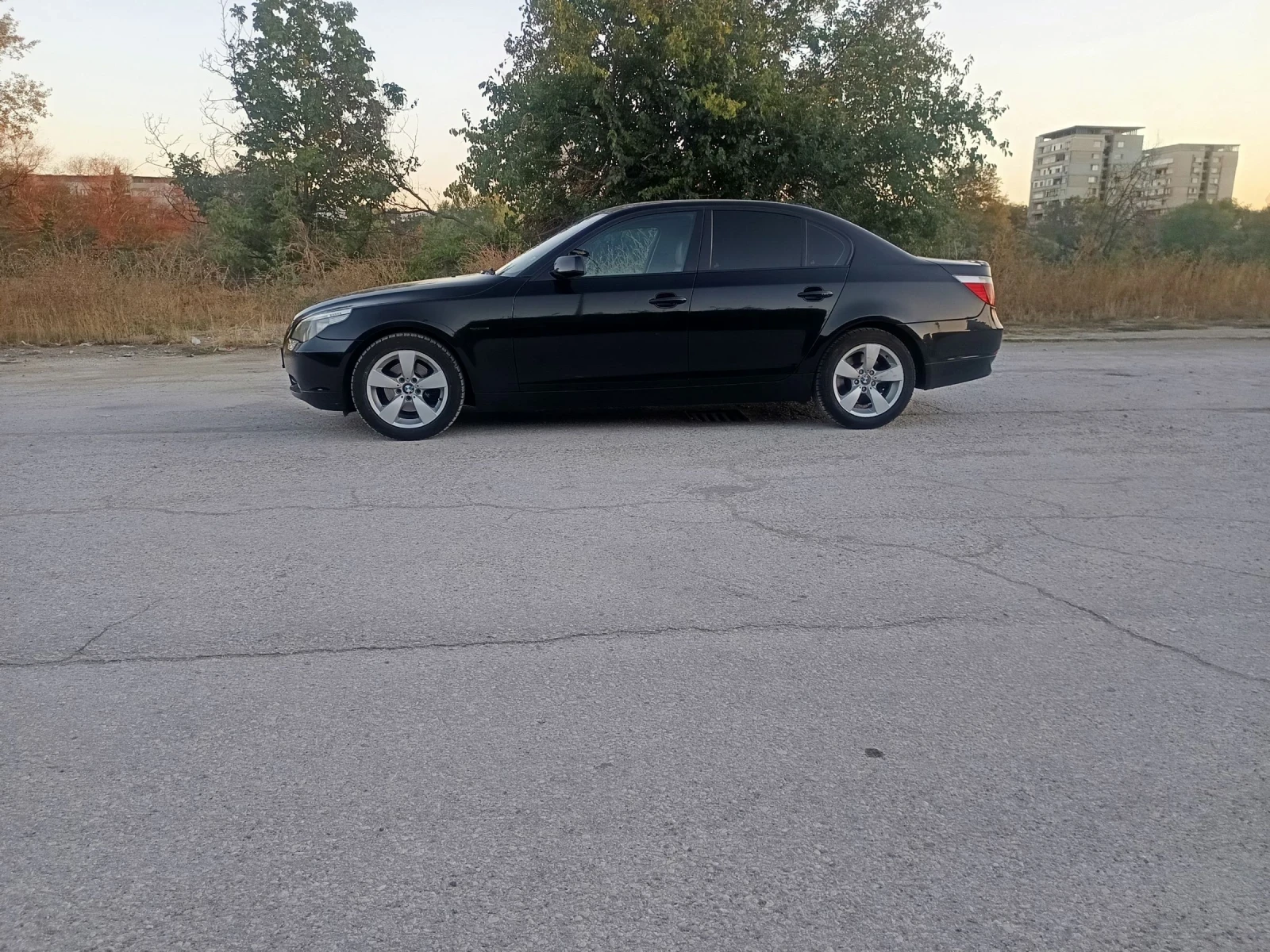 BMW 523 2.5i - изображение 4