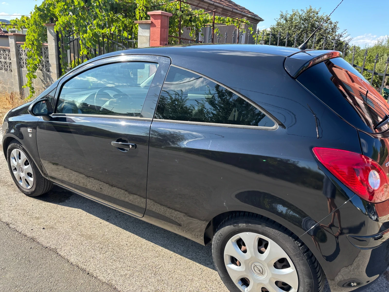 Opel Corsa  - изображение 5
