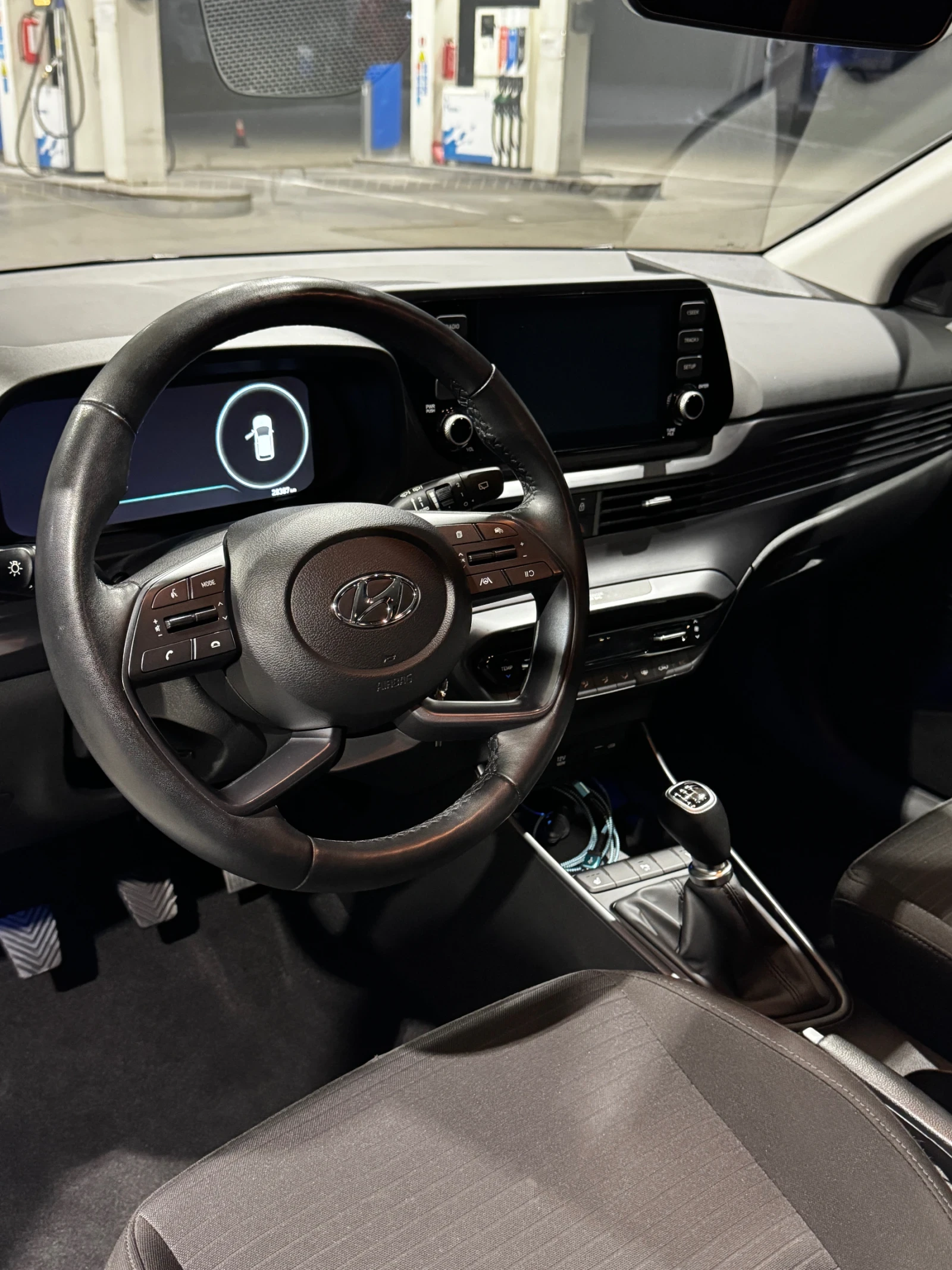 Hyundai I20 1.2 , 4 цилиндъра - изображение 8