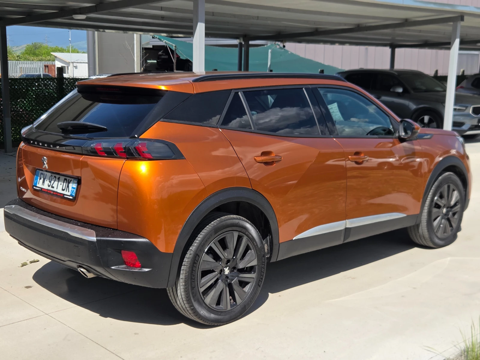 Peugeot 2008 1.5 HDI * * ALURRE* * 3D-COOCPIT* * , снимка 12 - Автомобили и джипове - 52929987