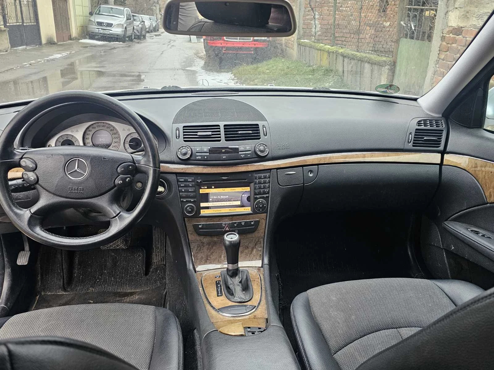 Mercedes-Benz E 220 2.2CDI AVANGARD - изображение 7