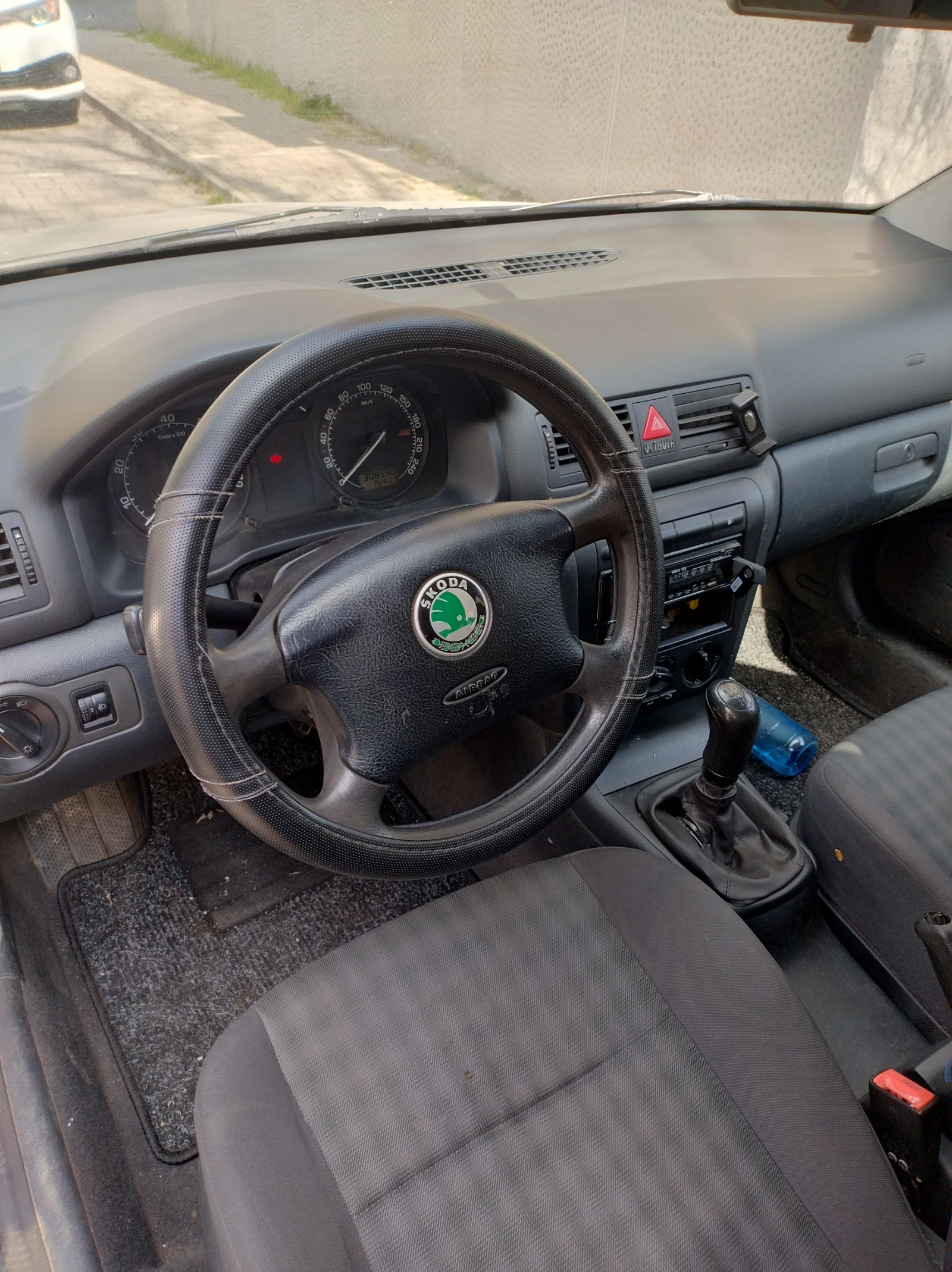 Skoda Octavia 1.6 | Mobile.bg � ����������� 6