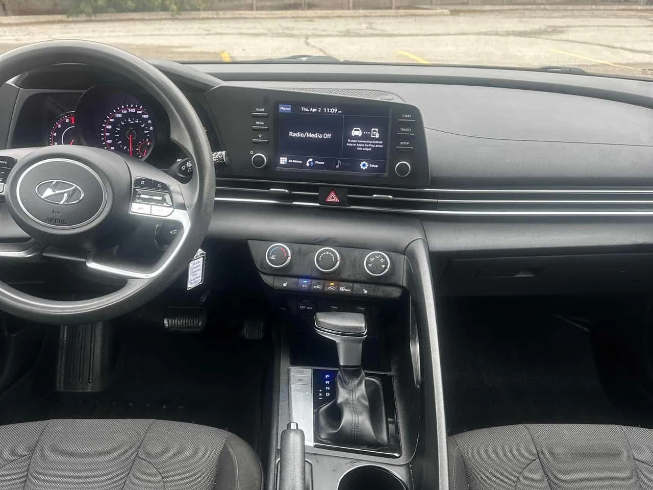 Hyundai Elantra * Preferred IVT * CARFAX * 2 ����� * KEYLESS *  | Mobile.bg � ����������� 9