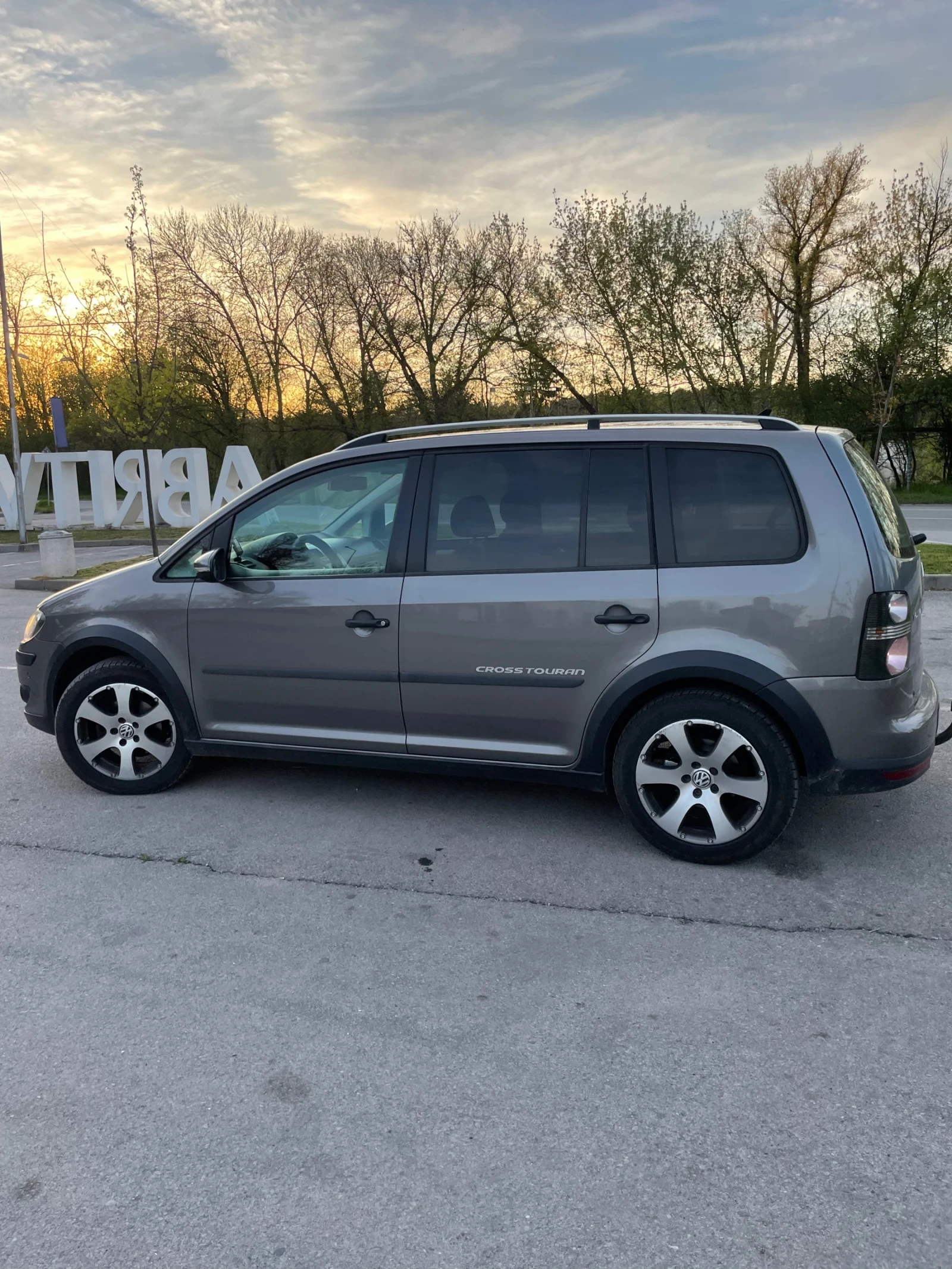 VW Touran Touran Cross | Mobile.bg � ����������� 5