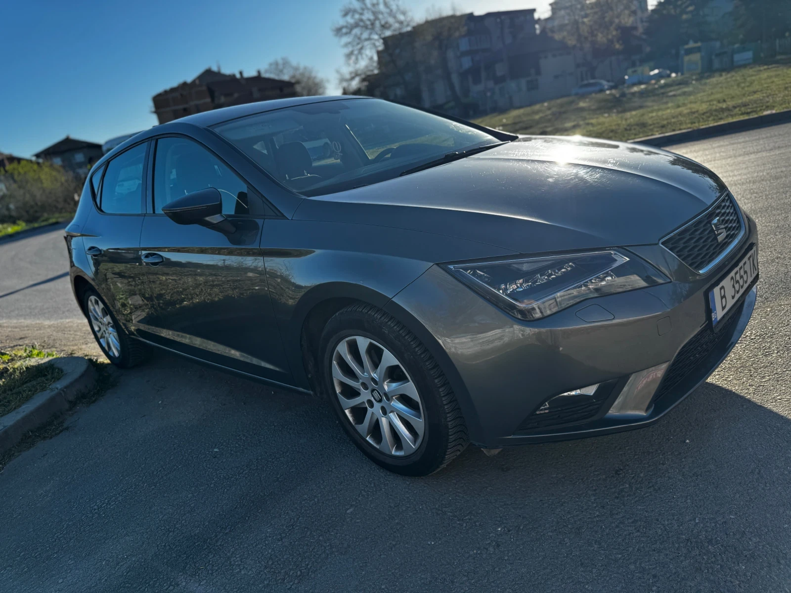 Seat Leon, снимка 4 - Автомобили и джипове - 54322301
