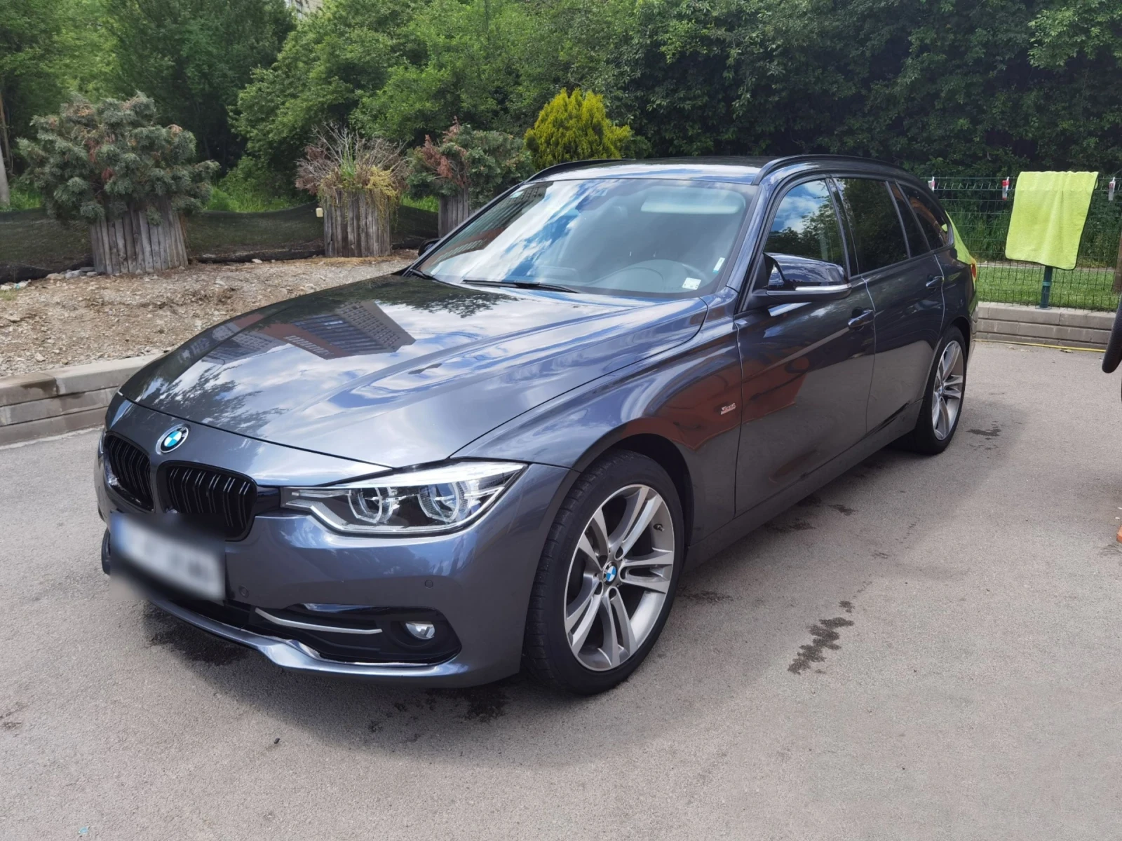 BMW 320 D на задно, снимка 2 - Автомобили и джипове - 54372293