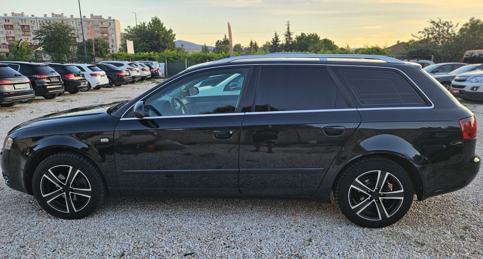 Audi A4 2.0 TDI..ЧИП, снимка 7 - Автомобили и джипове - 54907610