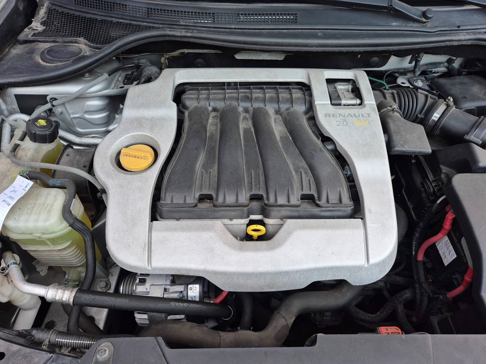 Renault Laguna 2.0i-FACE LIFT- 6speed-кожа-нави, снимка 17 - Автомобили и джипове - 55426530