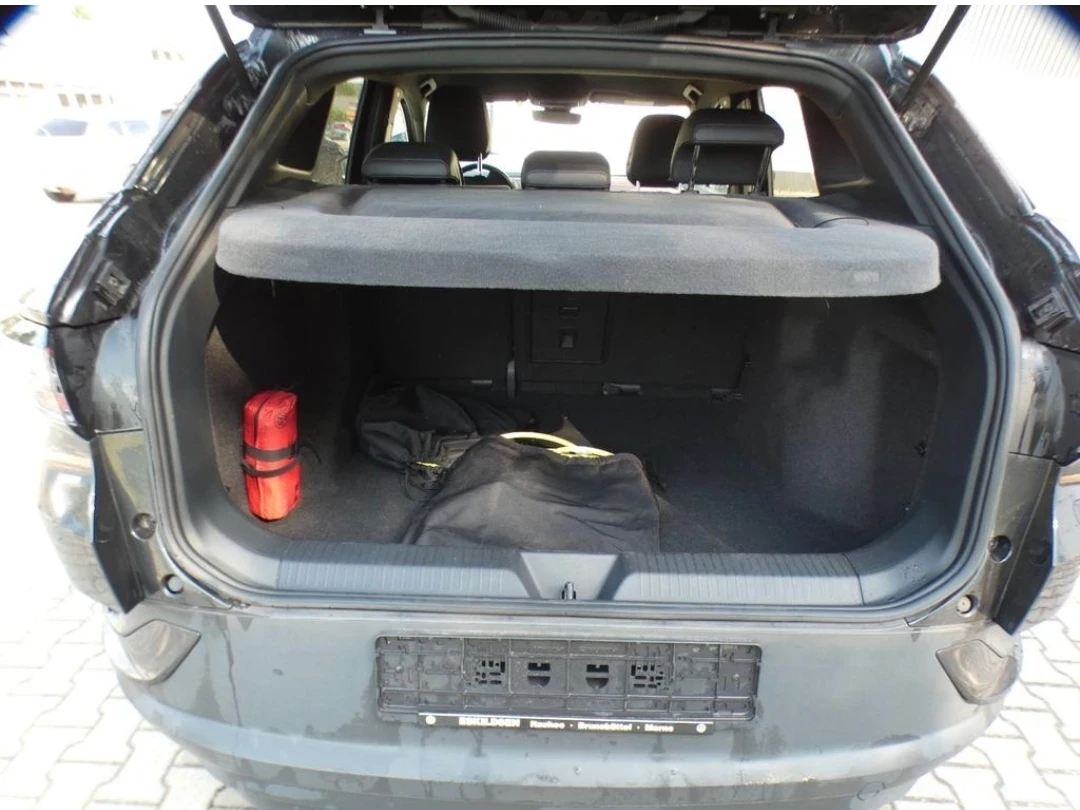 VW ID.4 PRO/82KWH/CAM/KEYLESS/MEMORY/ТЕРМОПОМПА, снимка 12 - Автомобили и джипове - 55619545