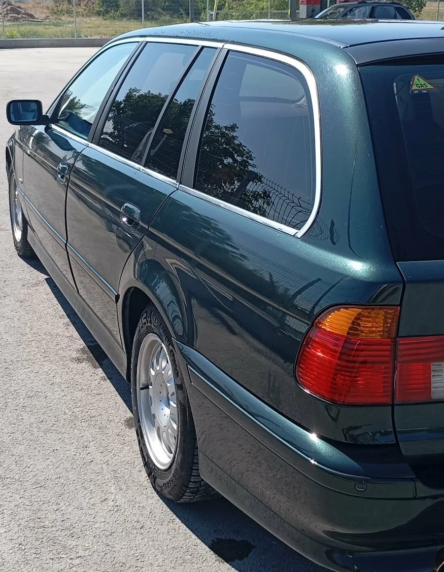 BMW 525, снимка 2 - Автомобили и джипове - 55952199