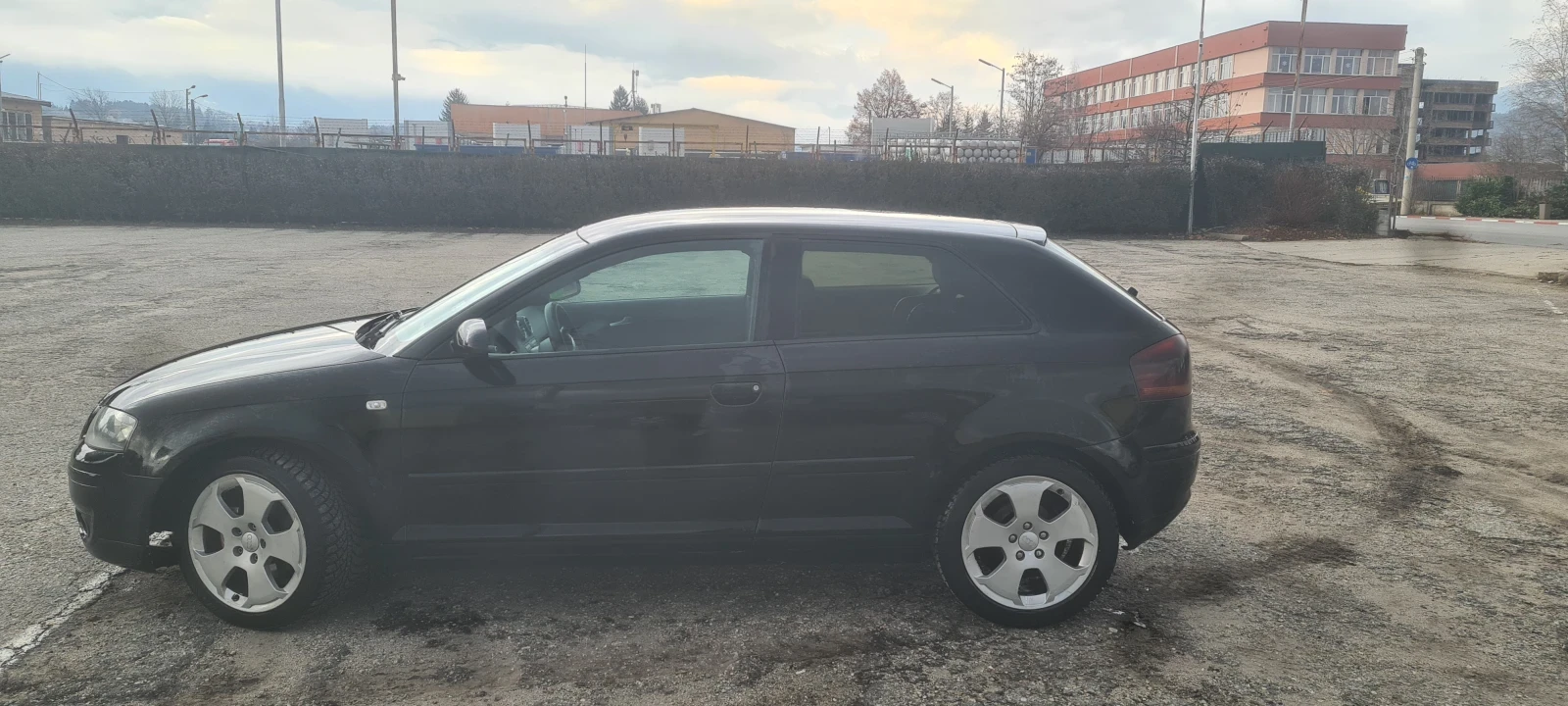 Audi A3, снимка 2 - Автомобили и джипове - 56010843