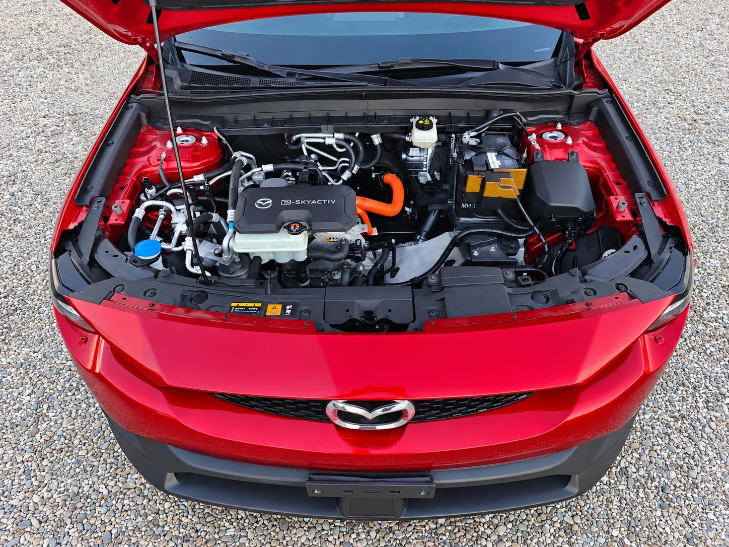 Mazda MX-30 NAVI+ BOSE+ 360 + HUD/FULL, снимка 13 - Автомобили и джипове - 56061250