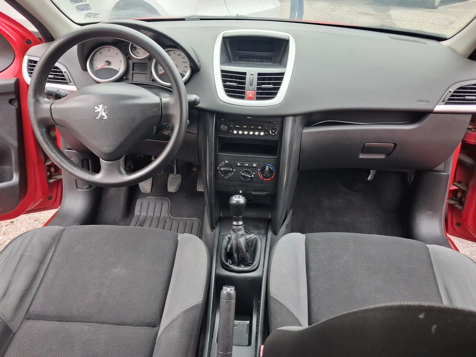 Peugeot 207 1.4HDI* �����������* ����� | Mobile.bg � ����������� 6