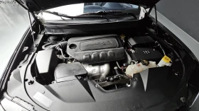 Jeep Cherokee 2.4* ЛЮК* KEYLESS* ПОДГРЕВ ВОЛАН* КРАЙНА ЦЕНА, снимка 6