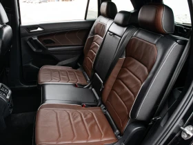 VW Tiguan 2023* HIGHLINE R-LINE* 7 PASS* FENDER AUDIO* LANE  - 21900 € / 42832.68 лв. - 62086546 16