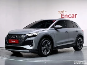 ������ Audi Q4
