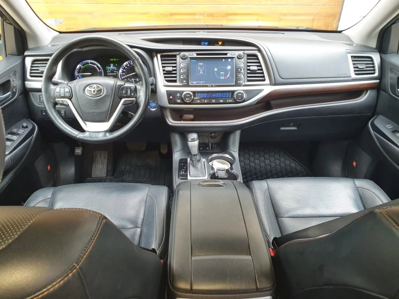 Toyota Highlander LTD PLATINUM Hybrid, снимка 11 - Автомобили и джипове - 46691256