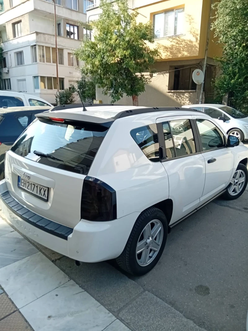 Jeep Compass, снимка 4 - Автомобили и джипове - 47370907