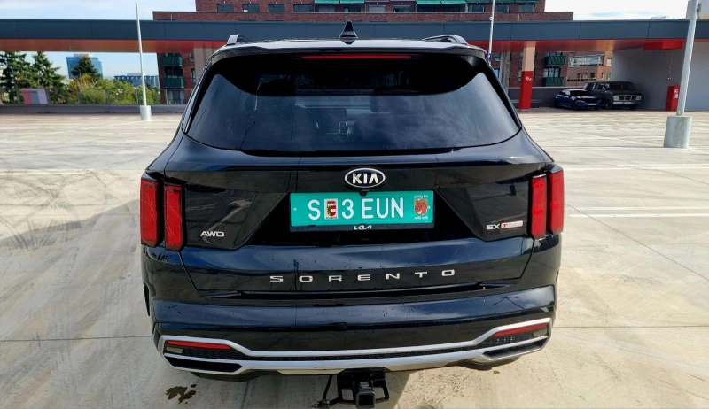 Kia Sorento 2.5L T-GDI Theta-III SX LINE TURBO AWD, снимка 5 - Автомобили и джипове - 47223643