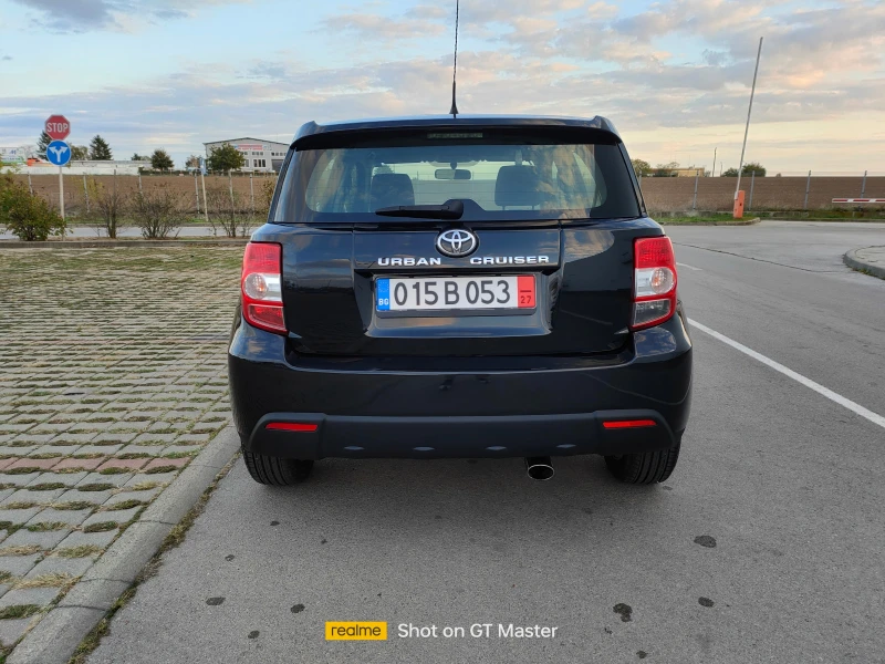 Toyota Urban Cruiser 1.3VVT-I-100кс., снимка 5 - Автомобили и джипове - 47611483