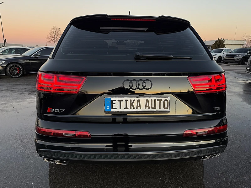 Audi SQ7 165798km!!-Black Series-PANORAMA-KAMERA-7MESTA-21!, снимка 7 - Автомобили и джипове - 48410399