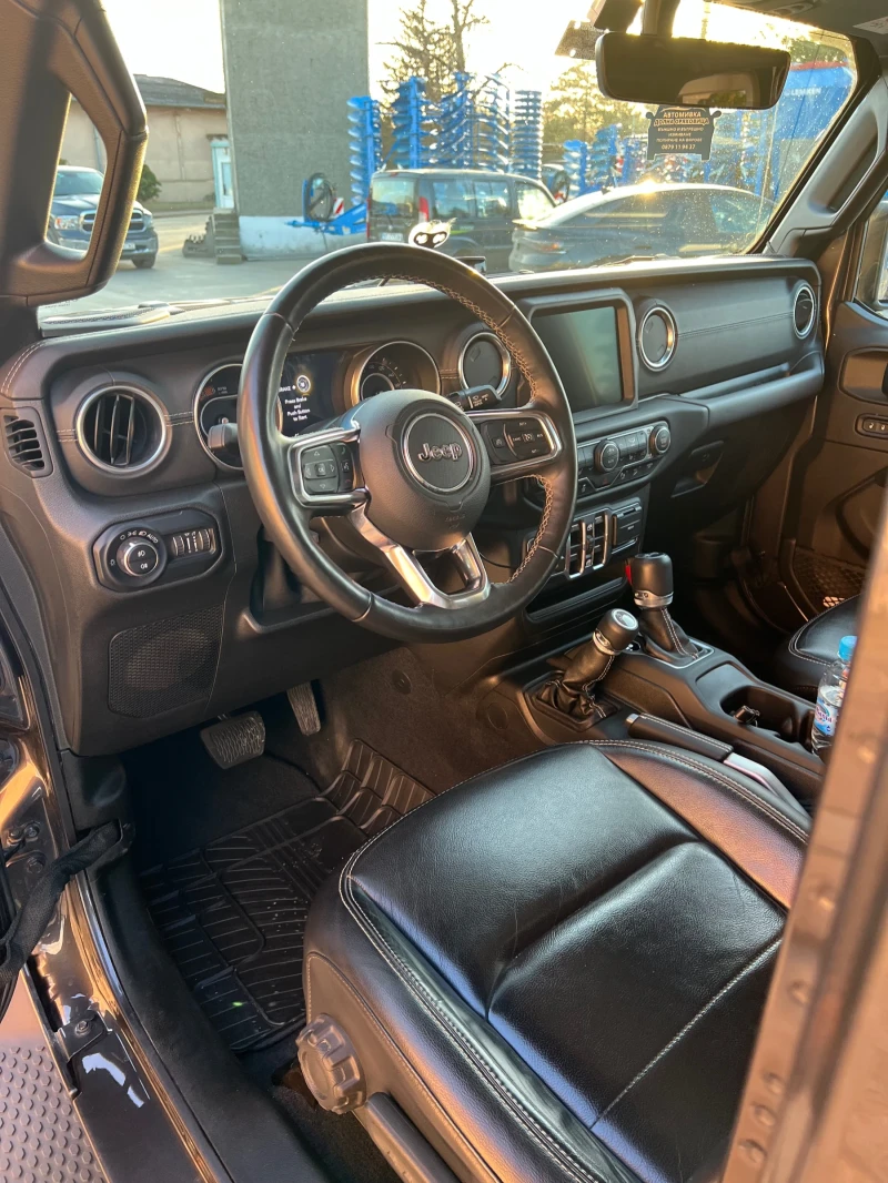 Jeep Wrangler SAHARA, снимка 5 - Автомобили и джипове - 48601132