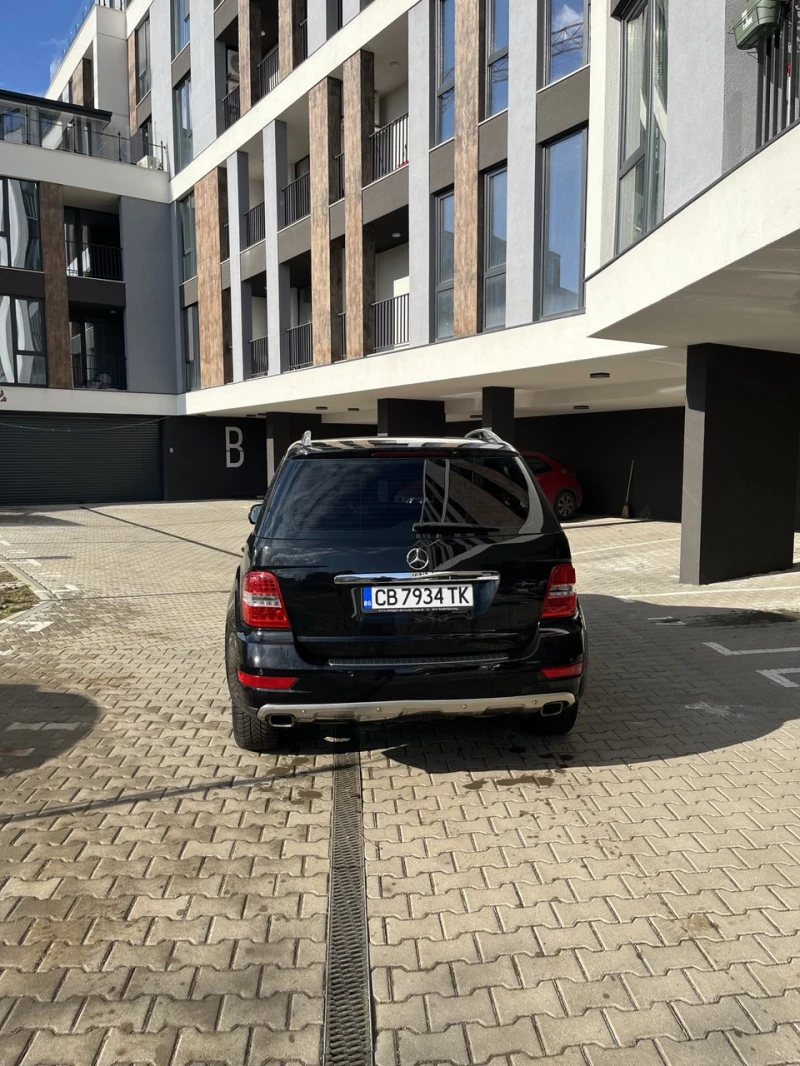 Mercedes-Benz ML 500, снимка 3 - Автомобили и джипове - 48628443