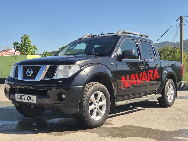 Nissan Navara 2.5, снимка 3 - Автомобили и джипове - 51664779