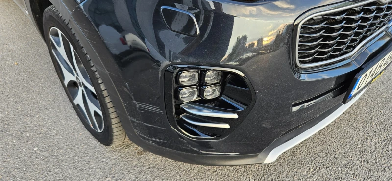 Kia Sportage 2.0 CRDI  AWD GT Line PANORAMA JBL, снимка 4 - Автомобили и джипове - 52098997