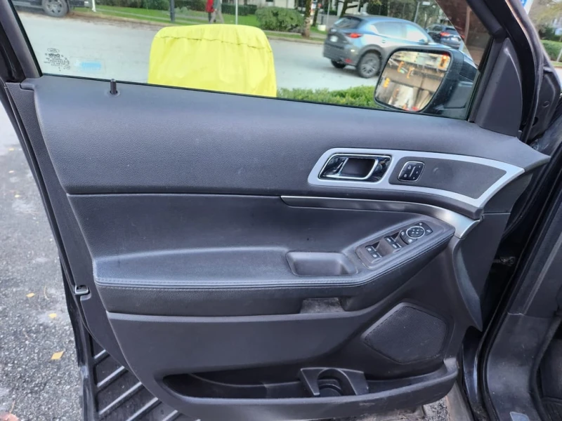 Ford Explorer * Sport * CARFAX * БЕЗ ПЪРВОНАЧАЛНА ВНОСКА, снимка 16 - Автомобили и джипове - 52836621