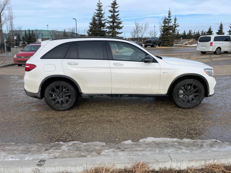 Mercedes-Benz GLC * AMG 43 * ТОП СЪСТОЯНИЕ БЕЗ ЗАБЕЛЕЖКИ* , снимка 3 - Автомобили и джипове - 53360302