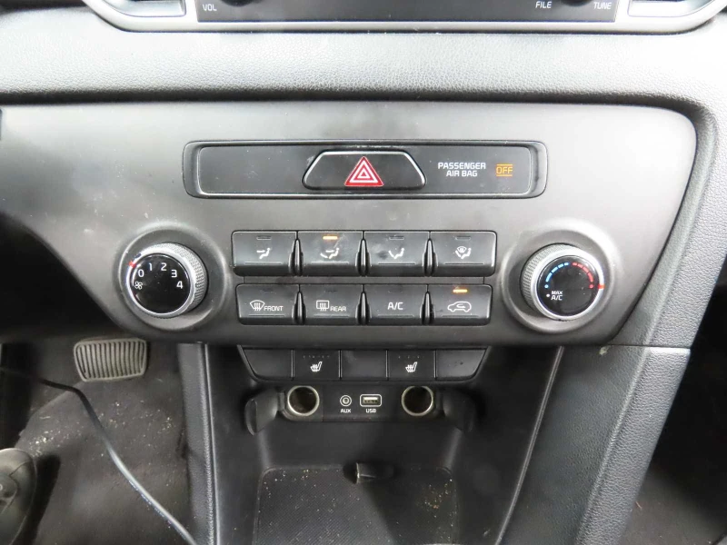 Kia Sportage 1.7 CRDi , снимка 11 - Автомобили и джипове - 53418585