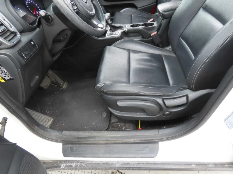 Kia Sportage 1.7 CRDi , снимка 13 - Автомобили и джипове - 53418585