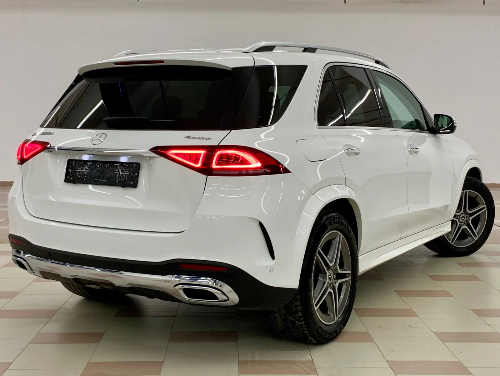 Mercedes-Benz GLE 350 AMG 4Matic #OBDUH#DIS#CAM360#PODGREV#KeyLess#SPOT# - изображение 2
