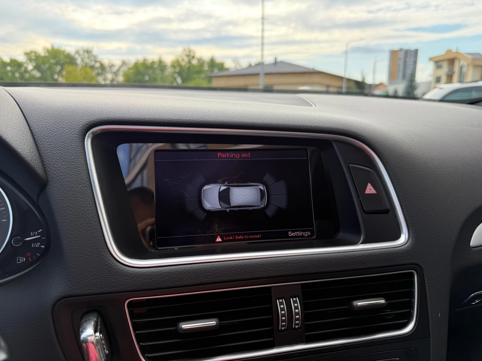 Audi SQ5 Competition, Keyless, Distronic, Panorama, CarPlay | Mobile.bg   16