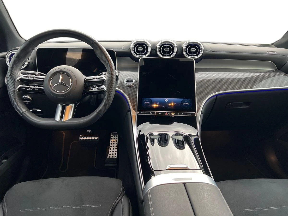 Mercedes-Benz GLC 300 e 4MATIC Coupe - изображение 6