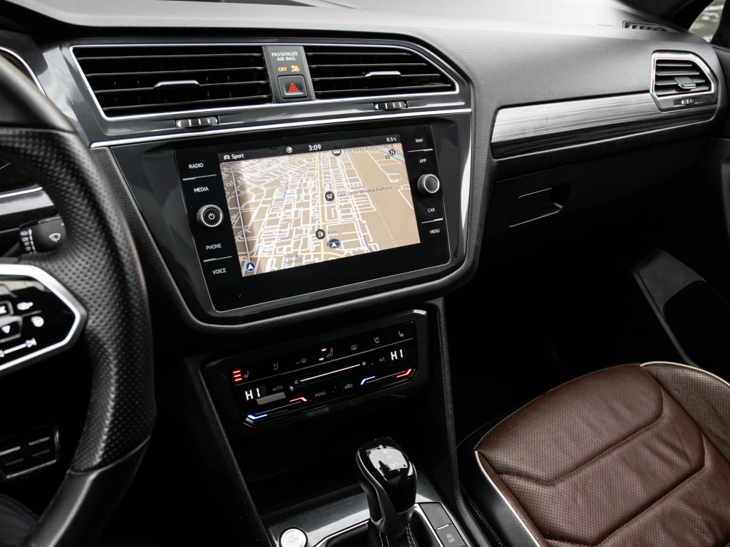 VW Tiguan 2023* HIGHLINE R-LINE* 7 PASS* FENDER AUDIO* LANE  - изображение 8