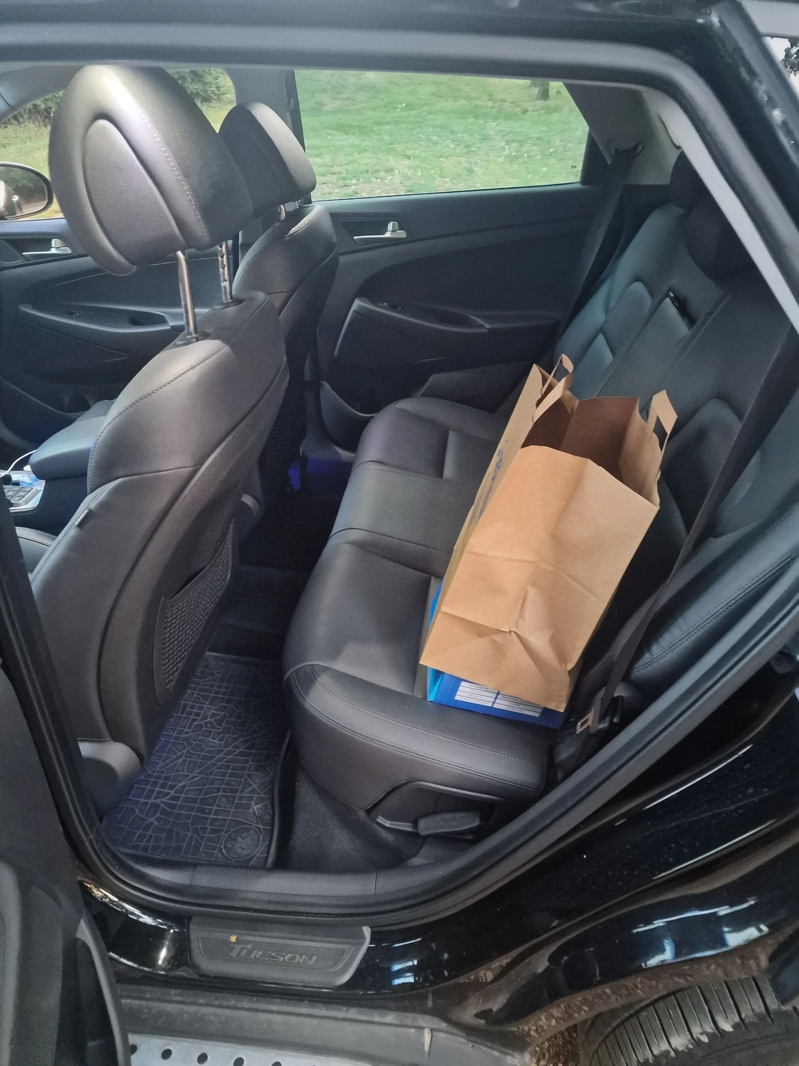 Hyundai Tucson 2.0 CRDI PREMIUM 4x4 185 k.c. Disel FULL MAX, снимка 5 - Автомобили и джипове - 53609661