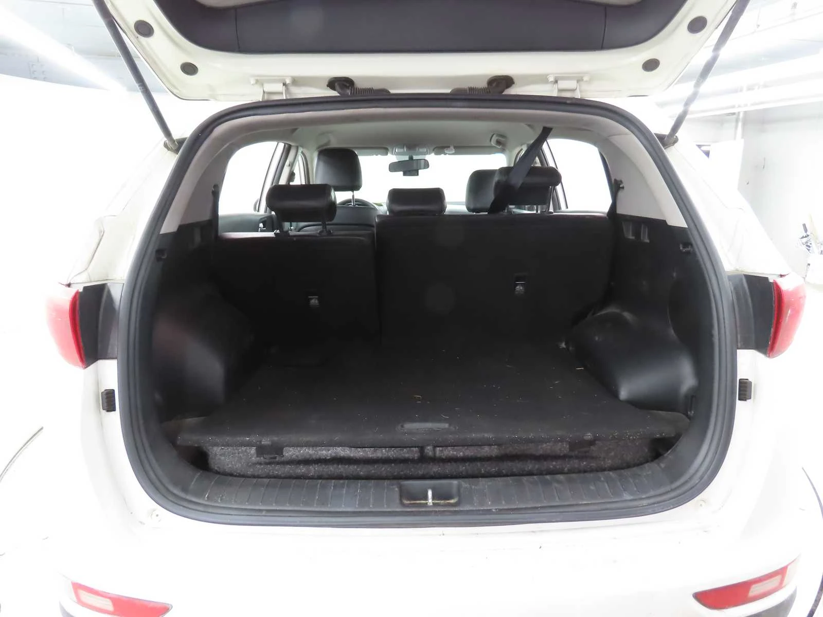 Kia Sportage 1.7 CRDi  - изображение 4