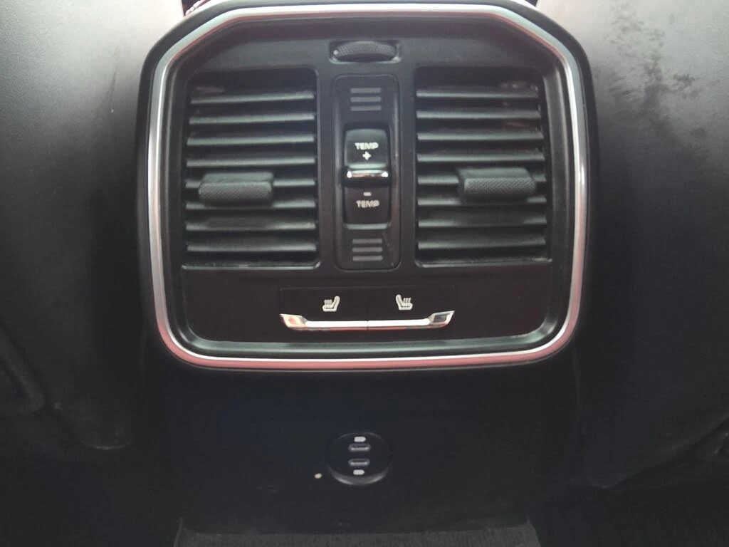 Porsche Macan * АвтоКредит * (ЦЕНА ДО БГ), снимка 16 - Автомобили и джипове - 54067438