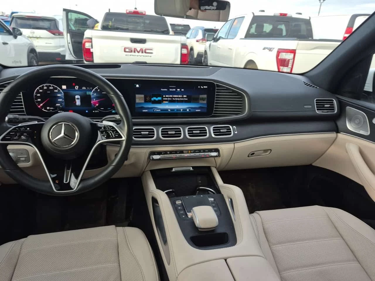 Mercedes-Benz GLE 350 * ДИСТРОНИК* ПОДГРЕВ* ПАНОРАМА* , снимка 10 - Автомобили и джипове - 54120221